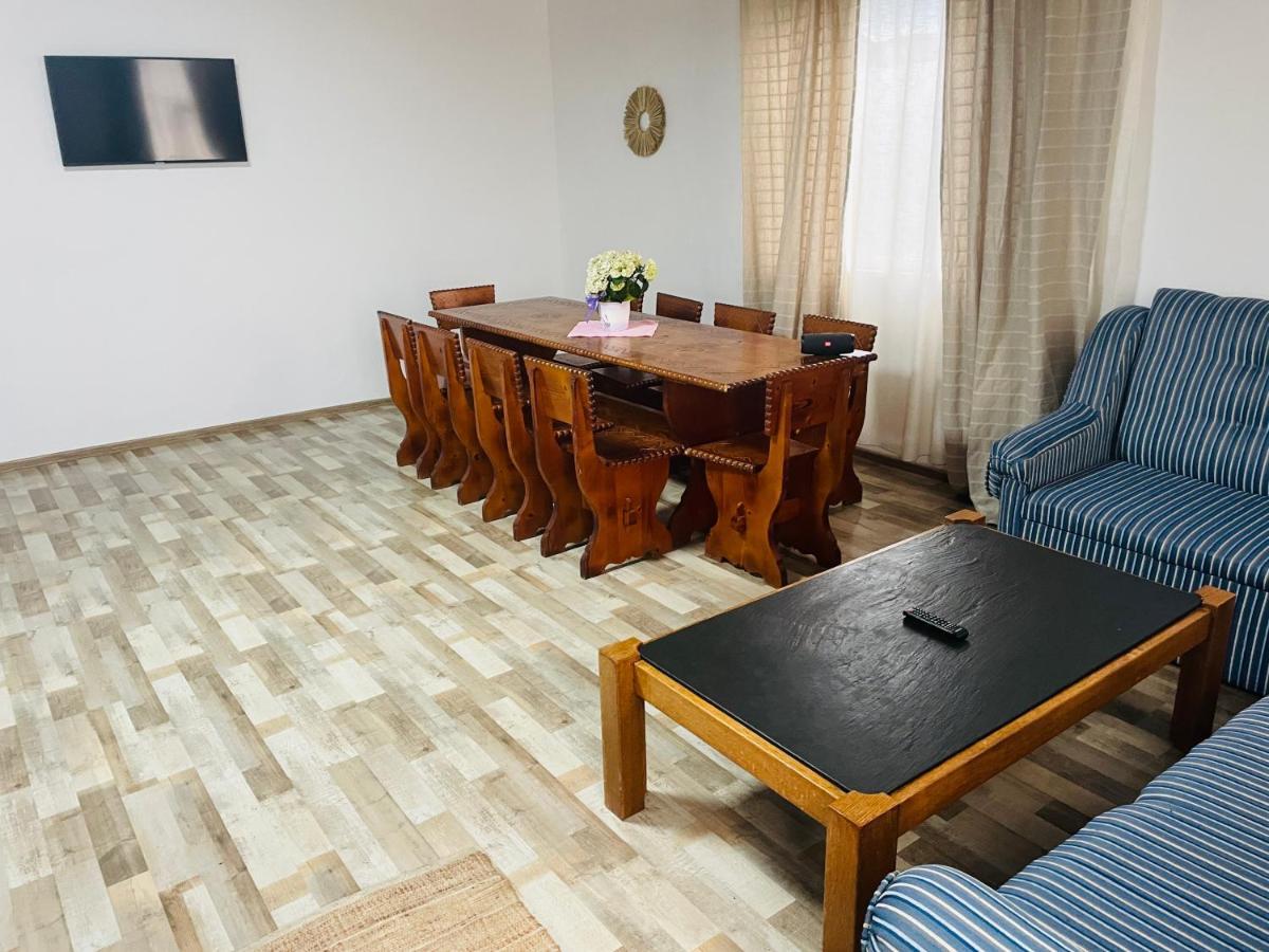 Apartament Blue Sky Transalpina Săsciori Zewnętrze zdjęcie